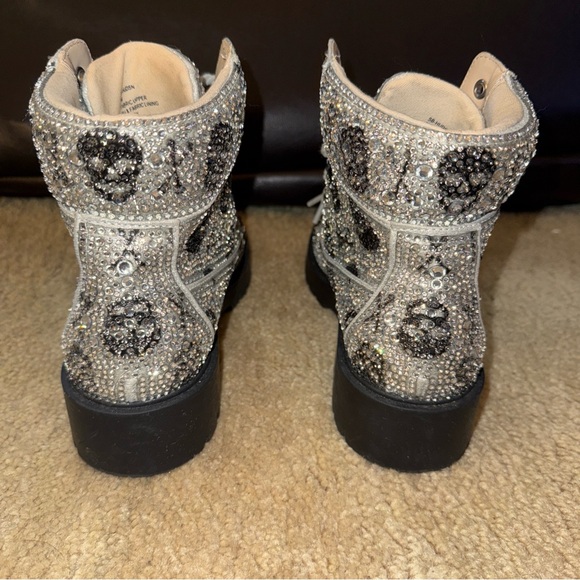 Betsey Johnson Glittering Skull Combat Boots SB-HUDSN size 9M - Picture 5 of 11